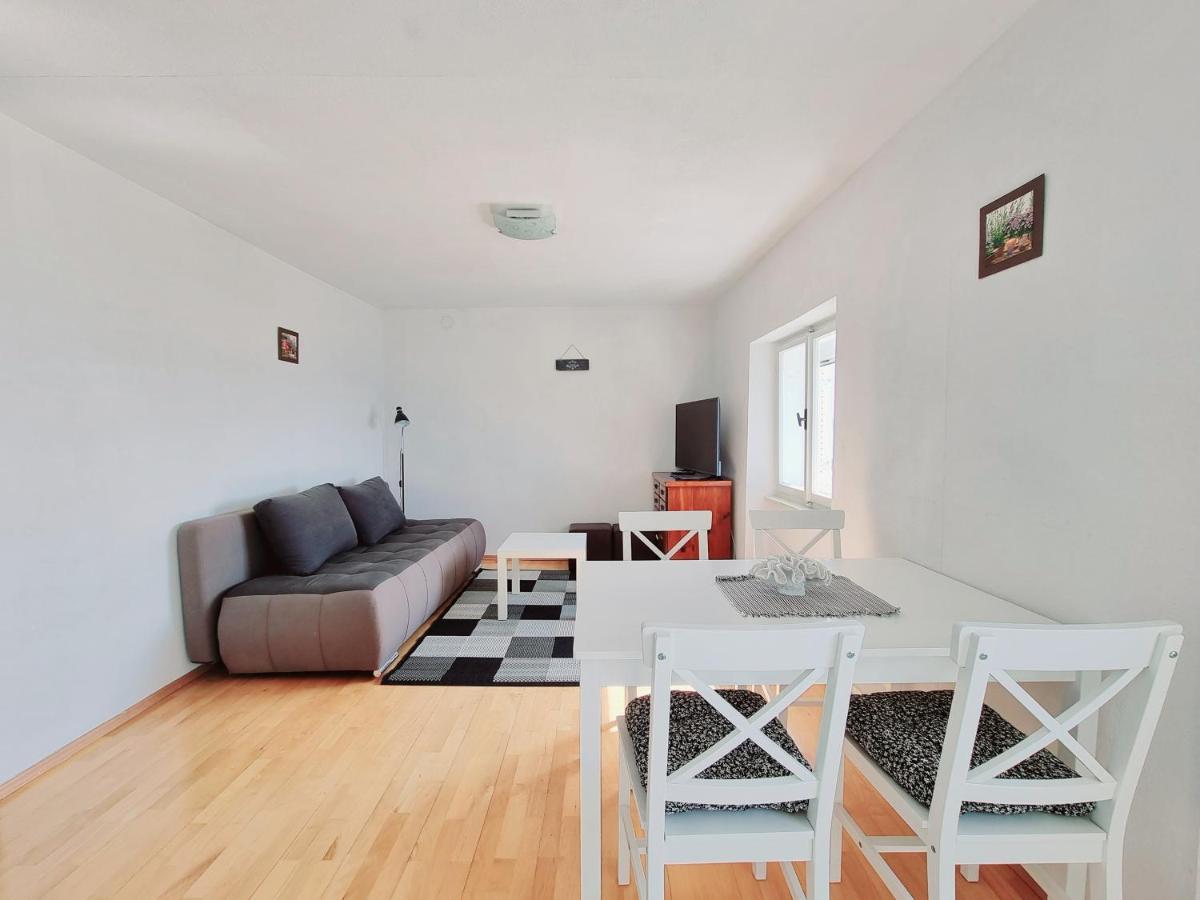 Sea View Apartments Пиран Екстериор снимка